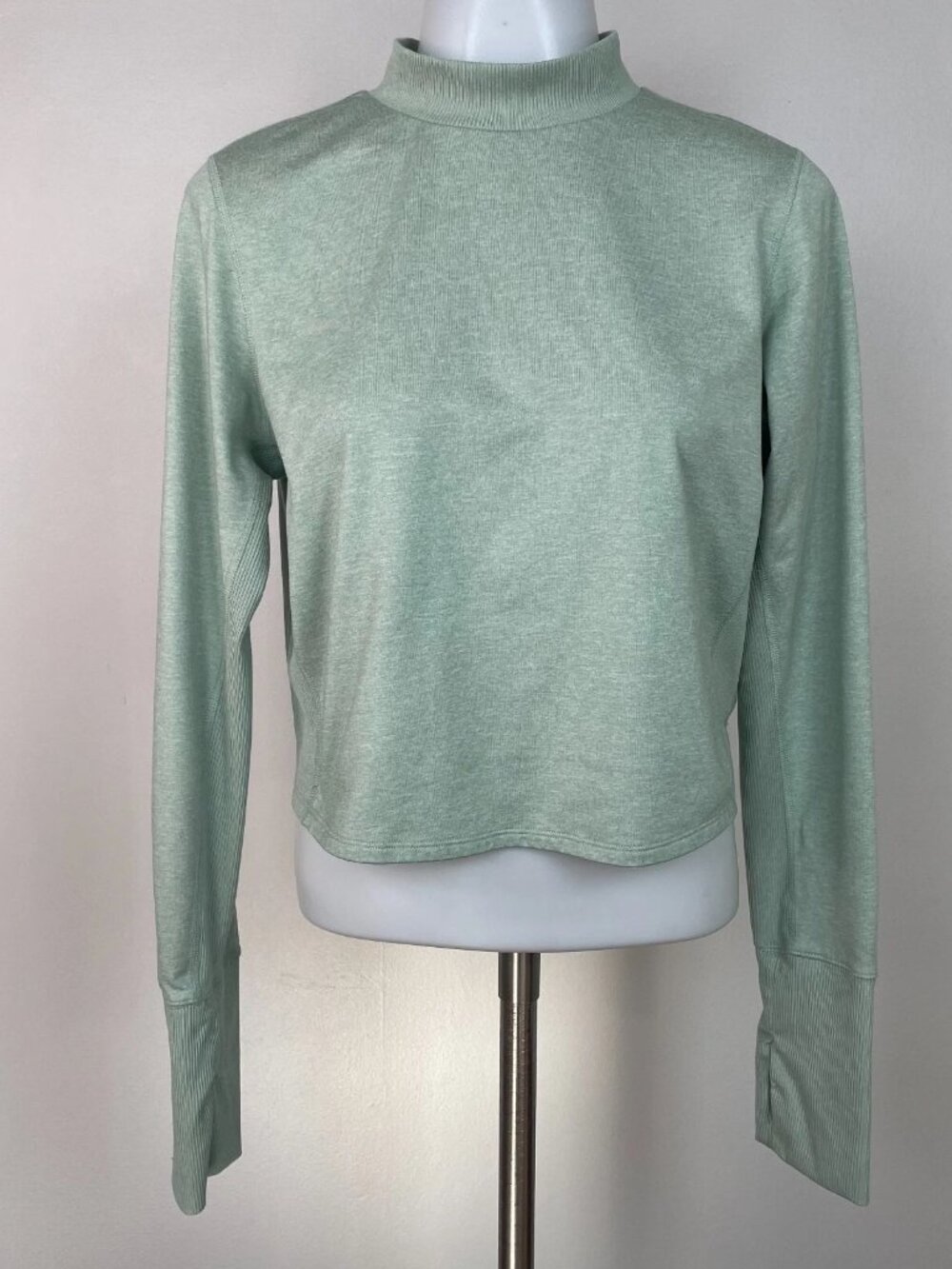 Old Navy Active Crop Top Large Green Mock Neck Cozecore Stretch Women's